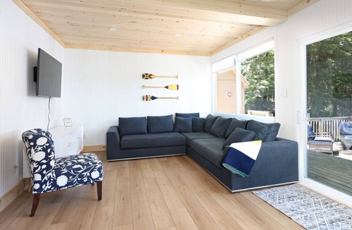 Minden Hills Cottage | Lakeside Family Cottage in Minden ON