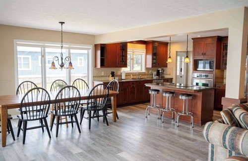 Rushville House | Lakeside Retreat with Stunning Waterfront Views