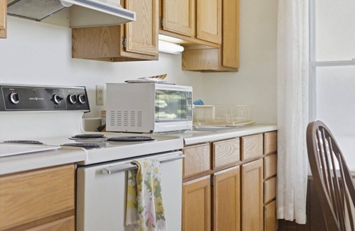Millerton Apartment | Lakeview Retreat w Deck & Fire Pit