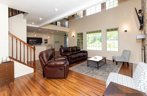 Kelleys Island House | Large Family Gathering Kelleys Island Rental
