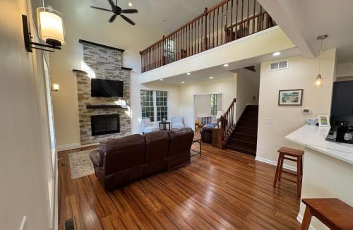 Kelleys Island House | Large Family Gathering Home on Kelleys Island