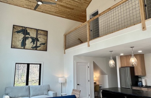 Crawford County House | Lavender Loft | A Light-Filled Home at The Uncommon Ranch