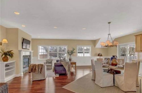 Findley Lake House | Legacy Lodge