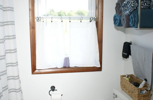 Middlebury House | Lemon Hill Amish Guest House. . . an Amish themed, whole house experience.