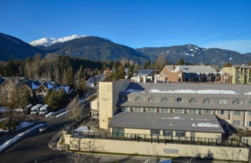 Whistler Village Hotel | Listel Whistler, a Coast Hotel