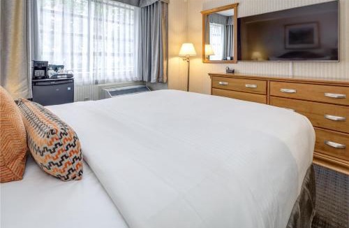 Whistler Village Hotel | Listel Whistler, a Coast Hotel