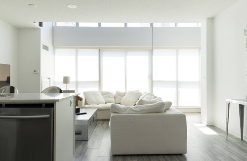 King West Village Apartment | Loft in Liberty Village (Steps to Major International Sporting Event Stadium)