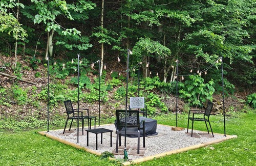 Campbell Cabin | Lovely 2-bedroom cabin with AC in Campbell