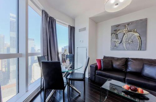 Bay Street Corridor Apartment | Lovely 2Br Condo with Fabulous View in Downtown Toronto