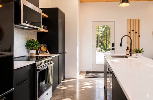 Notre-Dame-de-la-Merci Ski Chalet | Lux Chalet with spa, sauna & hammam | Saint-Donat