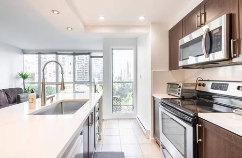 Downtown Vancouver Apartment | Luxury 2-bedroom condo beach side Yaletown