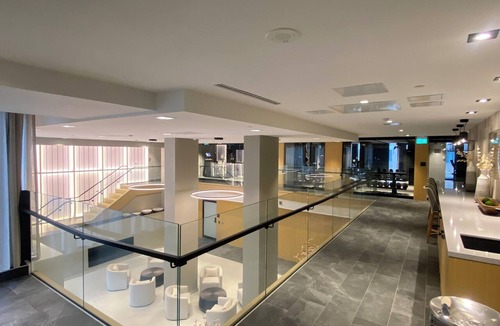 St. Lawrence Apartment | Luxury 3BR 2BA Condo in Downtown Toronto | Prime Location