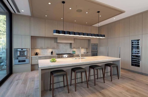 Whistler Creekside House | Luxury chalet w/AC, gym & hot tub