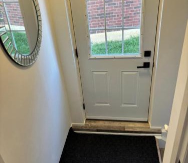 Thorold Apartment | Luxury Guest Suite
