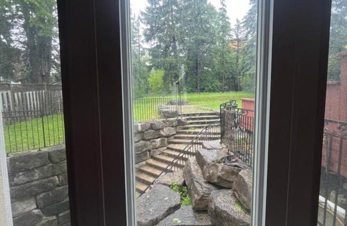 Newtonbrook House | Luxury Home