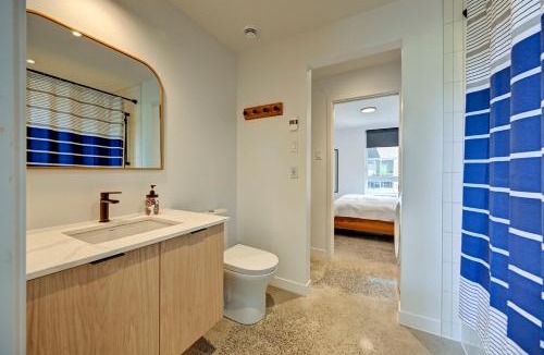 Pointe-Saint-Charles Apartment | Luxury Penthouse 3Bedrooms 2Bathrooms Downtown Private Roof Terrace presented by TripMontreal
