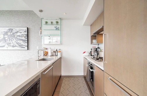 Crosstown Condo | Luxury Penthouse next to BC Place