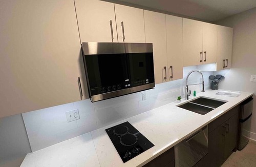 North Buffalo Apartment | Luxury Studio at Pierce Arrow #8
