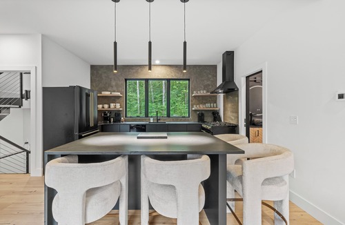Salamanca House | Luxury tree house inspired house located 5 miles from Ellicottville, NY