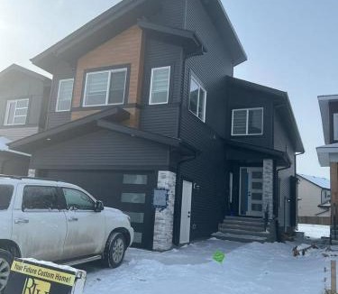 Northeast Edmonton House | Magnificent Brand New luxurious Basement 2BR, NW