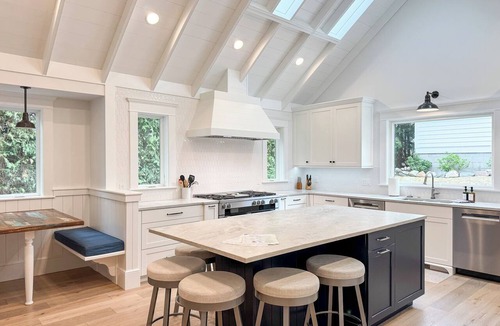 Harbor Springs House | Main Street Escape | Steps to Marina, Shops & Dining