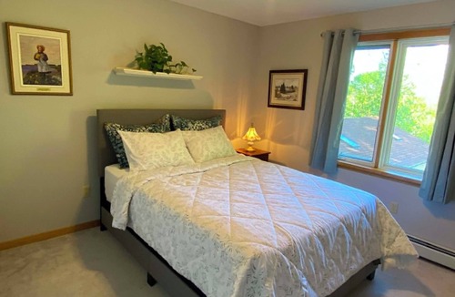 Fall River House | Maplewood Guest Room