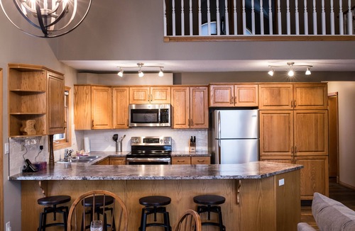 East Kootenay House | Marble Canyon 3 bedroom townhome: Unit 401P1