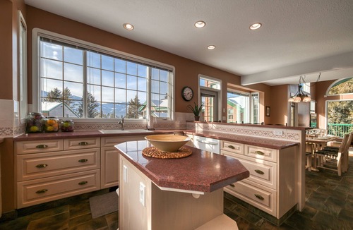 Windermere House | Marble Canyon 3 Bdrm|Sleeps 8 (12 inc kids): Unit 102P1