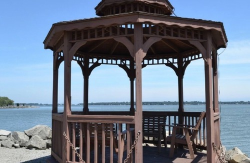 Marblehead Cottage | Marina Breeze 2BR Cottage #8 at South Beach Resort — Marina, Pools, Beach