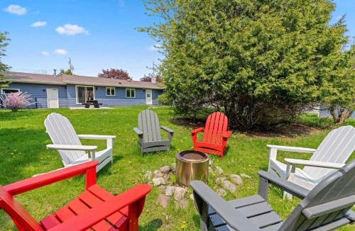 Baileys Harbor House | Marina Cottage by Simple Life Rentals