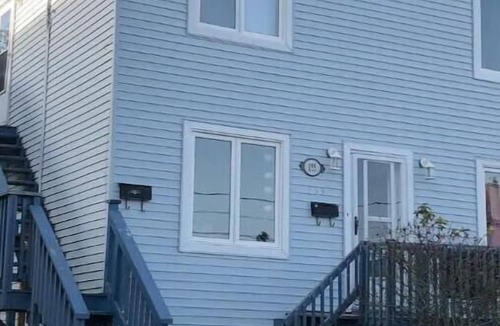 Saint John Apartment | Mariner's Nest, Family- Friendly Costal Stay, 3BDR, Near Digby Ferry, Sleeps 5