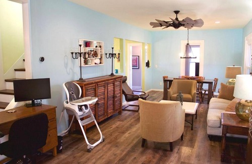 Bemus Point House | Meadow View Stay at Chautauqua Lake 1.5 Acres