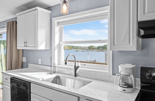 Penn Yan House | Memory Lane: An Unforgettable Family Retreat!