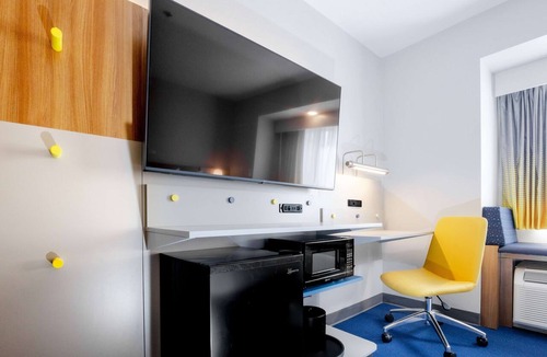 Springville Hotel | Microtel Inn & Suites by Wyndham Springville