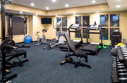 Red Deer Hotel | Microtel Inn & Suites by Wyndham Red Deer