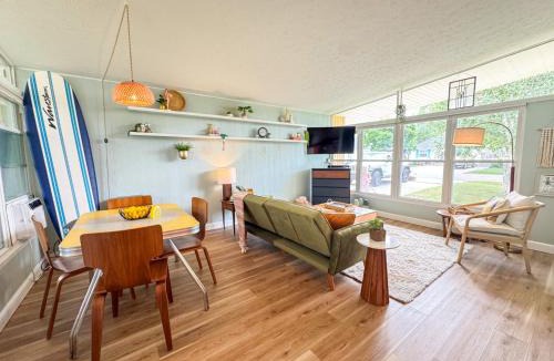 Vermilion House | Mid-Century Modern Themed Home with Outdoor Hot Tub