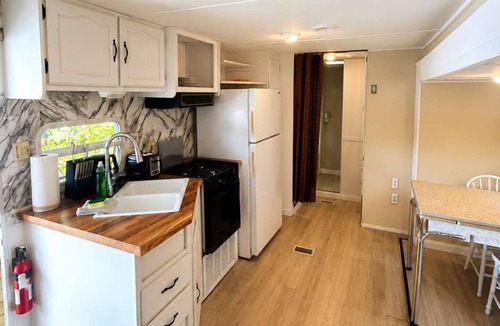 Parry Sound House | Mill Lake Waterfront RV Retreat | Parry Sound #01