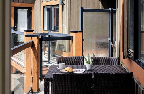 Canmore Apartment | Misty Mountain 204