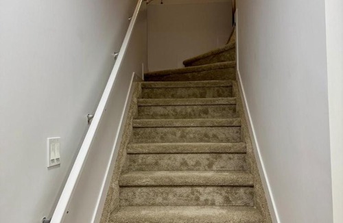 Northeast Edmonton Apartment | MLK Stay New 2BR Suite Near River Trails, Golf & Henday