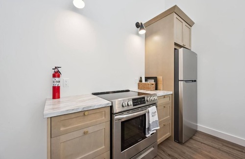 Northern Bruce Peninsula House | Modern | 4-Bedroom | Lake Huron | AC