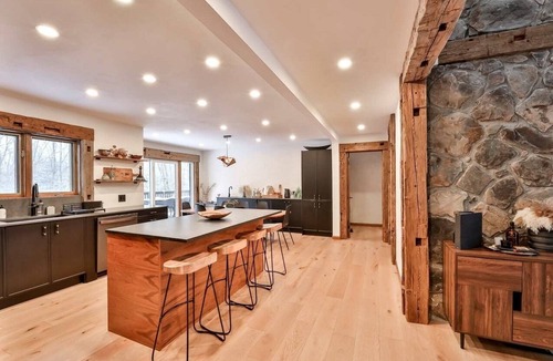Windham House | Modern Forest Retreat with Hot Tub and Sauna - Entire Magda Cabin XL!