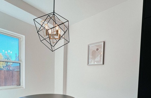 Stratford House | Modern Full Home steps from the Stratford Festival