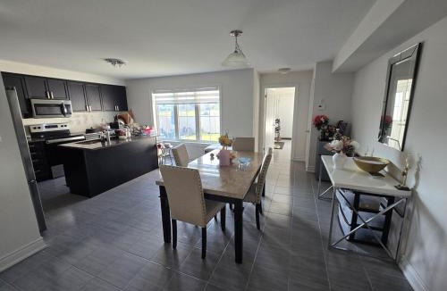 Shelburne House | Modern Home w Private Yard and Master Suite