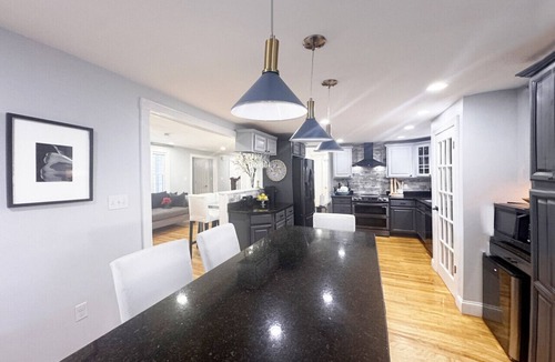 North Waltham House | Modern Luxe Spacious Escape Near Boston Hot Tub