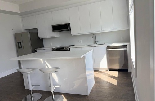 Elder Mills Condo | Modern Luxury home with Spectacular Nature Views
