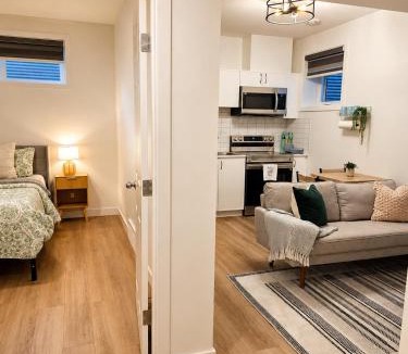 West Edmonton Apartment | Modern Private Suite - 1BRM- Close to West Edmonton Mall