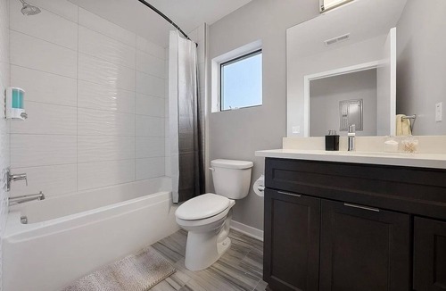 Tremont Apartment | Modern Tremont Loft — Steps to Dining & Parks