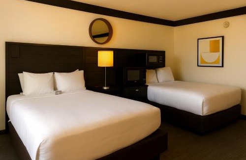 North Greece Hotel | Motel 6 Suites Rochester Greece, NY