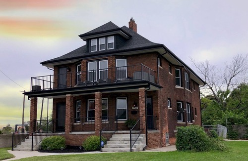 New Center Detroit House | Motown BNB . Experience Detroit in style.