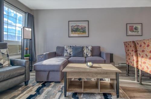 East Kootenay Apartment | Mountain View Villas with Fairmont Creek Vacation Rentals